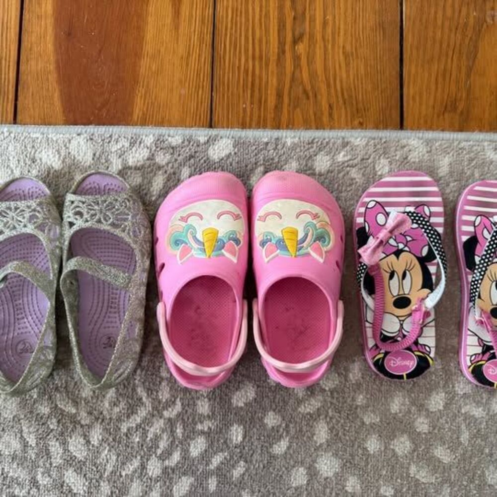 Girls size 11 summer shoes